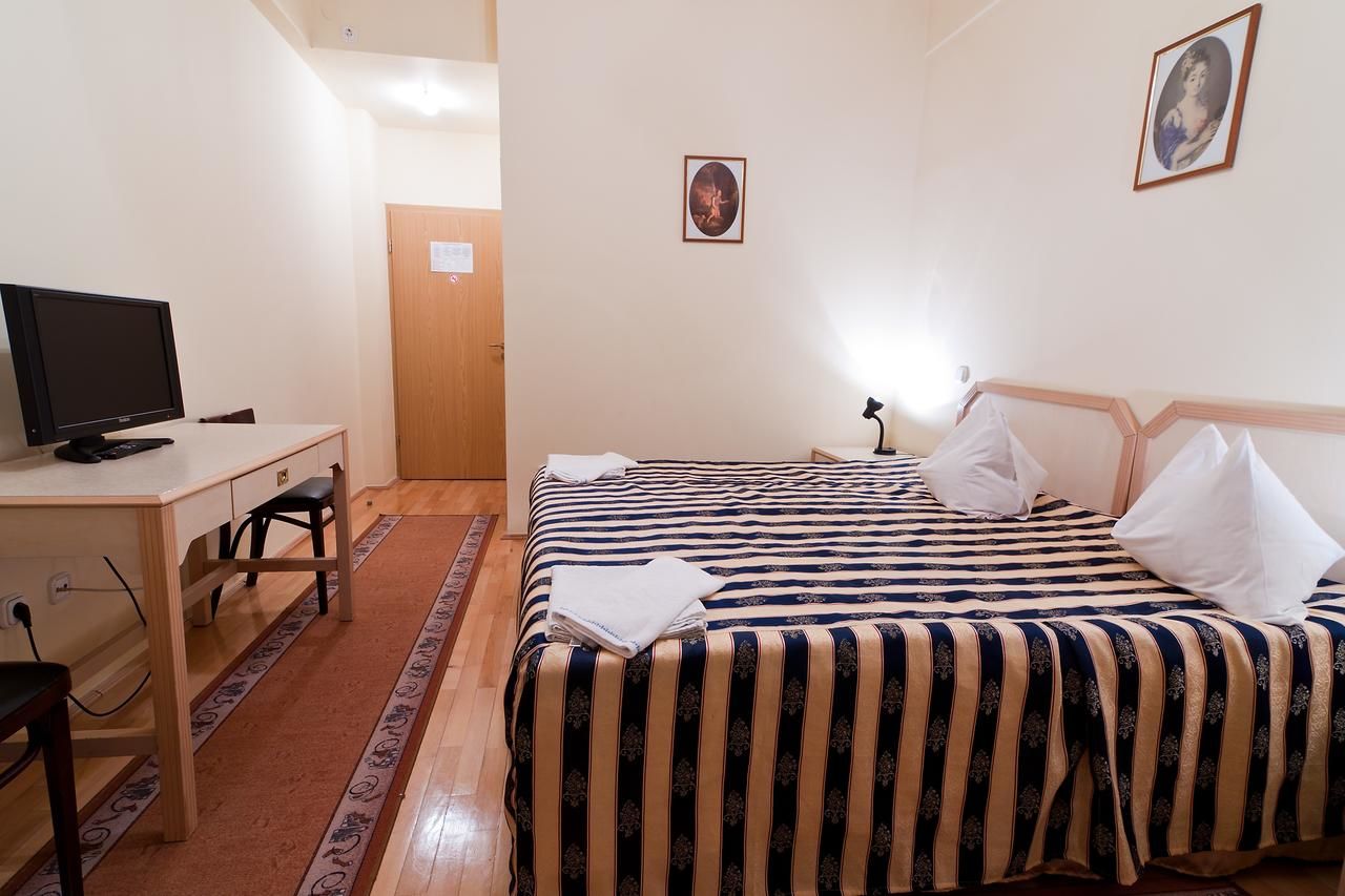 Отель Hotel Gallant Сибиу-39